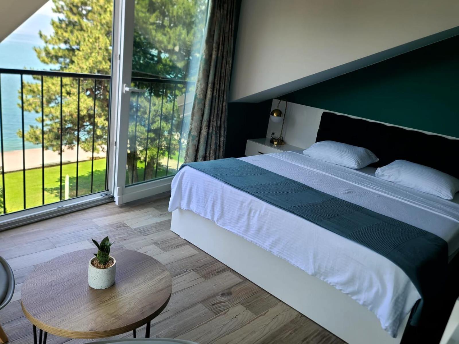 Pier 82 Apartments Ohrid Quarto foto